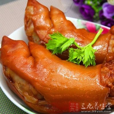 家常五香豬蹄的制作方法