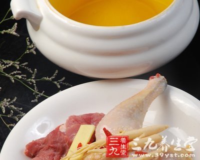 在家煲雞湯妙方 營養更全面