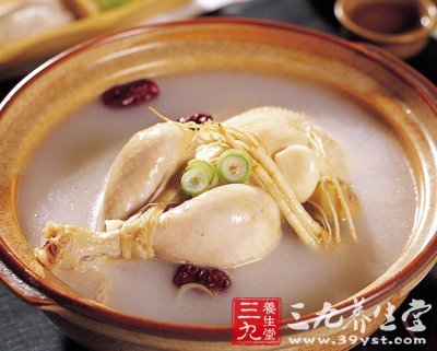 在家煲雞湯妙方 營養更全面