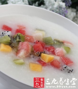 冬季常喝十款水果粥 解毒健胃止咳