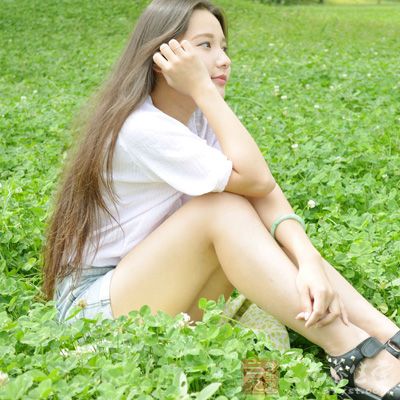 站著或坐著使你自己能觸及到身體各部位