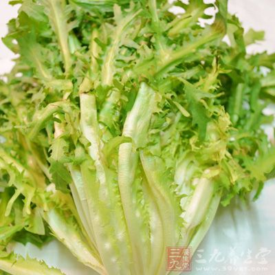 生菜半棵，甘藍1小把