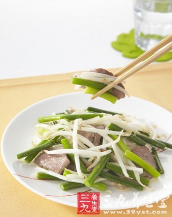 燃脂消腫甩掉“游泳圈” 熱辣瘦身湯月瘦15斤