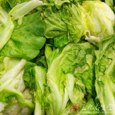 可以搭配一些蔬菜或者酸味水果 可以搭配一些蔬菜或者酸味水果