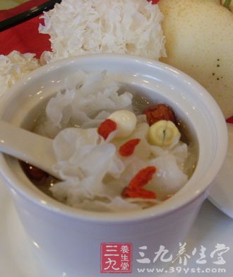 美味滋補湯美麗一秋天