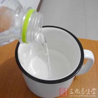 鮮雞粉1/4小匙，水50㏄