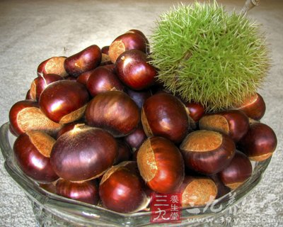 秋季健腎補脾 栗子菜譜是首選