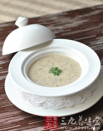 秋季四大排毒養顏粥 養出水潤細致好皮膚