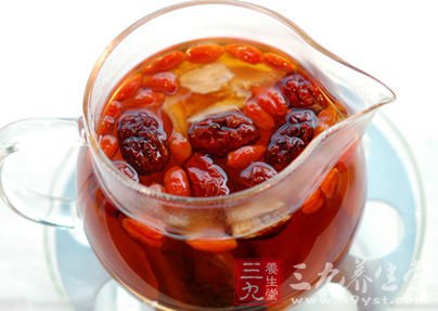 紅棗豐胸之紅棗雞蛋茶
