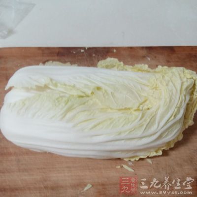 豆腐皮三張、大白菜300克、香干80克