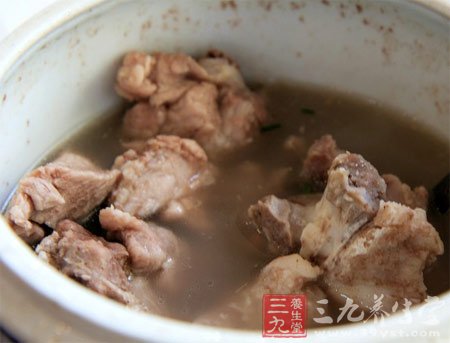 秋燥滋補 薦3款養生湯膳食譜