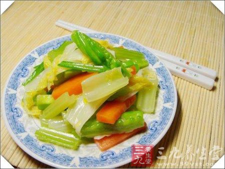 芹菜葉更營養 薦五款健康食譜