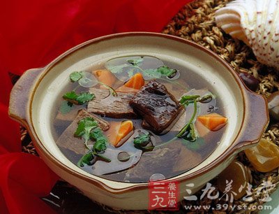 秋季必吃的七大養顏湯