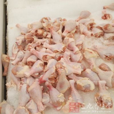 材料：雞腿3只