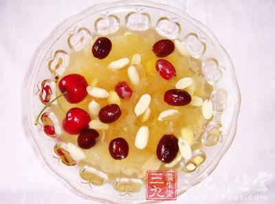 能讓女人臉色更美的八款湯