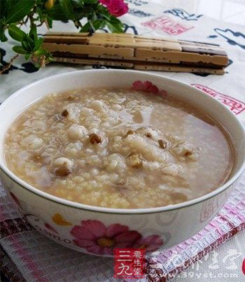 3款瘦臉食譜 輕松吃出錐子臉