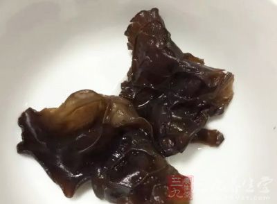 水發銀耳、木耳、冬姑各100克