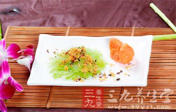 食譜教你吃芹菜補身體