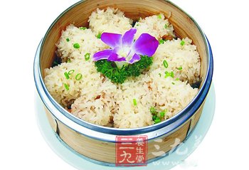 炎炎夏日怎麼過 清涼美味水果撈伴您清爽過一夏