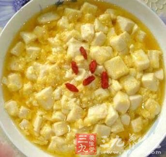 夏季吃8道養顏菜譜變“無毒美女”