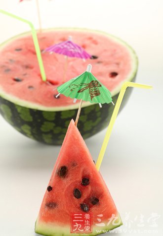 西瓜皮可解暑清熱 十款食譜任你挑