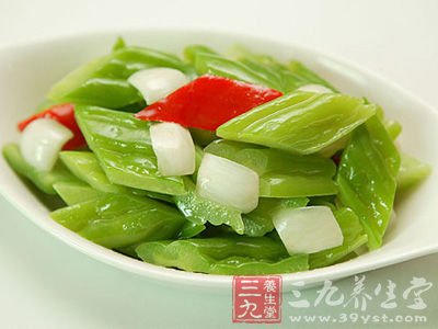 冰鎮話梅腌苦瓜