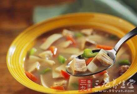 夏季瘦身湯膳 喝出性感好身材