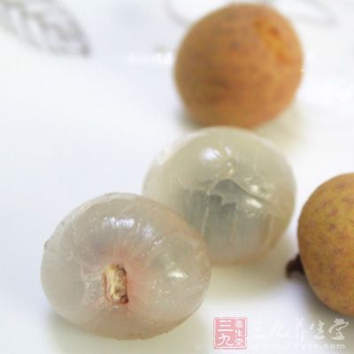 仙茅35克，益智仁35克，龍眼肉20克