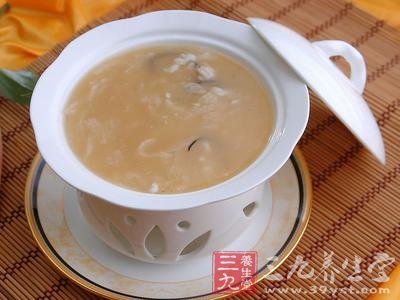 丁香魚椰菜湯