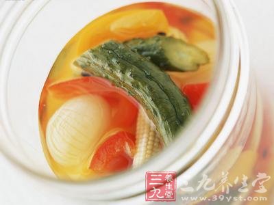 柿子纖雞湯