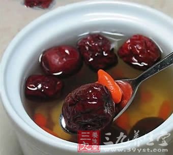 紅棗補血豐胸食譜 沖刺凸凹D杯