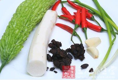 苦瓜瘦身菜譜高營養低熱量