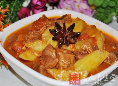 番茄土豆炖牛肉 補鐵養血營養好