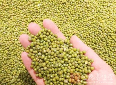 綠豆甘涼，清暑、解毒、利尿