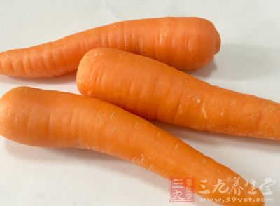 胡蘿卜、南瓜和桃子都能提供大量的β-胡蘿卜素