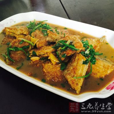 多吃魚和蛋等優質蛋白讓你有飽感和增加能量，幫助減肥