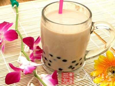 番茄紅蘿卜祛濕豆煲扇骨湯