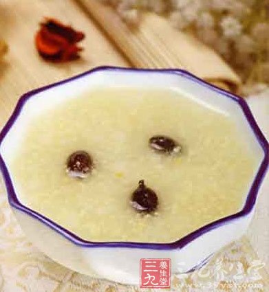 苡仁祛濕百合潤燥 九款養生粥助你清爽過夏天
