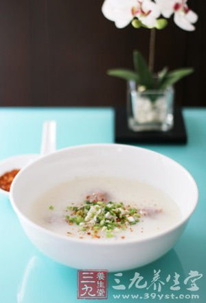 第一天 芹菜二米粥