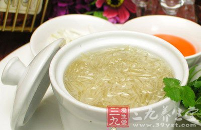 夏季健康 薦6款藥膳食譜