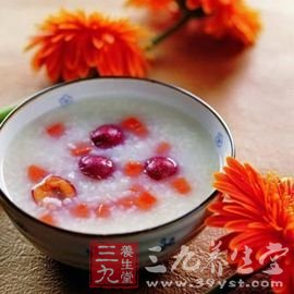 讓女人永葆青春的八款粥品