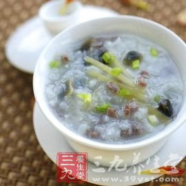 讓女人永葆青春的八款粥品