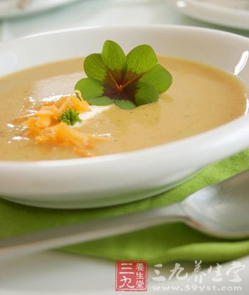 推薦四道顯著改善睡眠狀況的食療湯