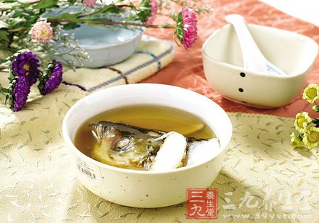 春飲雜菌魚滑湯增強免疫力防治感冒