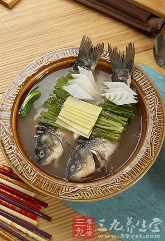 春飲雜菌魚滑湯增強免疫力防治感冒