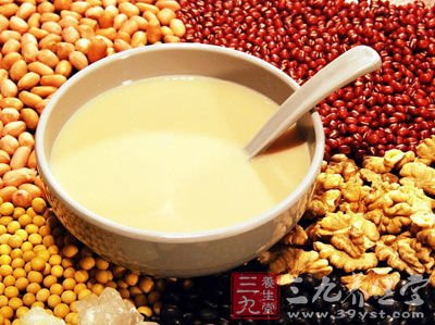 芝麻黑豆漿