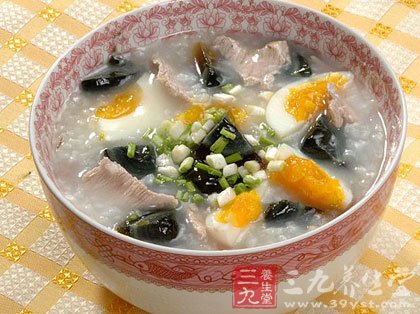 皮蛋瘦肉粥 簡單七步驟