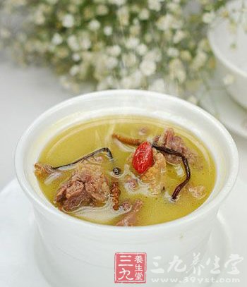 男性熬夜 特制四道補充營養食譜
