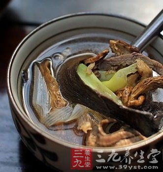 5道中醫養生湯 喝出紅潤好氣色