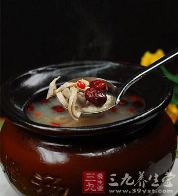 5道中醫養生湯 喝出紅潤好氣色